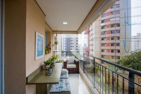 Varanda gourmet de apartamento à venda com 3 quartos, 118m² em Vila Bastos, Santo André