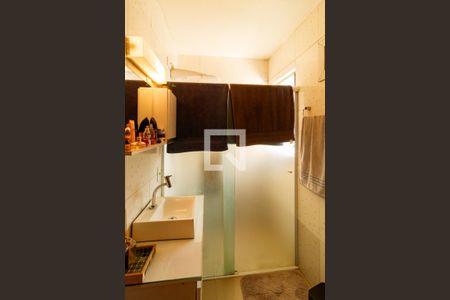 Banheiro de apartamento à venda com 3 quartos, 70m² em Vila Guilherme, São Paulo