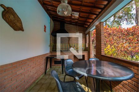 Casa à venda com 3 quartos, 220m² em Jardim Marajoara, São Paulo