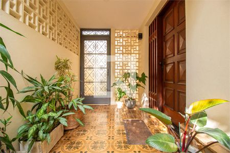 Casa à venda com 3 quartos, 220m² em Jardim Marajoara, São Paulo