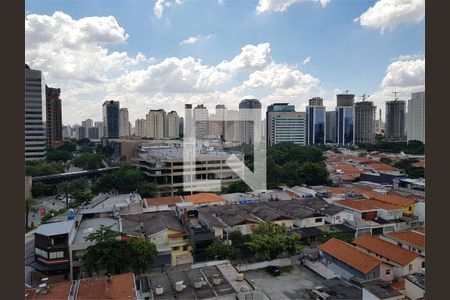 Apartamento à venda com 1 quarto, 32m² em Chácara Santo Antônio, São Paulo
