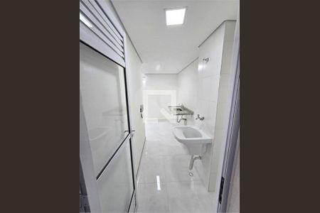 Apartamento à venda com 2 quartos, 90m² em Vila Carmosina, São Paulo