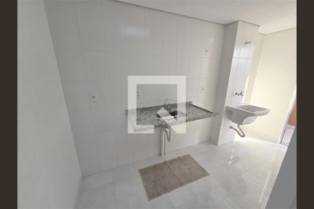 Apartamento à venda com 2 quartos, 90m² em Vila Carmosina, São Paulo