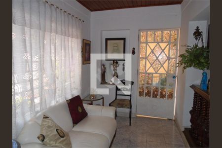 Casa à venda com 3 quartos, 200m² em Campo Belo, São Paulo