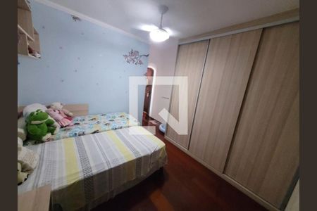 Casa à venda com 3 quartos, 150m² em Vila Matilde, São Paulo