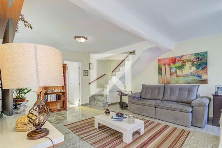 Casa de Condomínio à venda com 3 quartos, 160m² em Vila Cordeiro, São Paulo