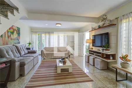 Casa de Condomínio à venda com 3 quartos, 160m² em Vila Cordeiro, São Paulo