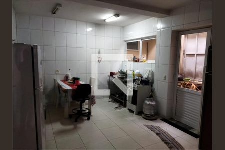 Casa à venda com 3 quartos, 180m² em Vila Santa Catarina, São Paulo