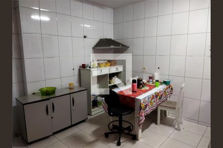 Casa à venda com 3 quartos, 180m² em Vila Santa Catarina, São Paulo