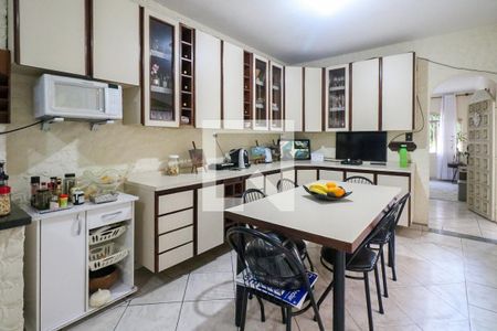 Cozinha de casa à venda com 2 quartos, 177m² em Nova Gerti, São Caetano do Sul