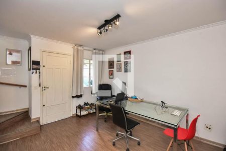 Sala de casa de condomínio à venda com 3 quartos, 100m² em Parque Reboucas, São Paulo