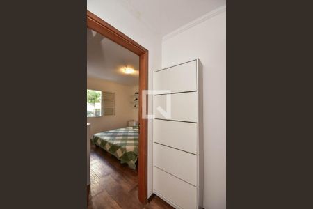 Corredor de casa de condomínio à venda com 3 quartos, 100m² em Parque Reboucas, São Paulo