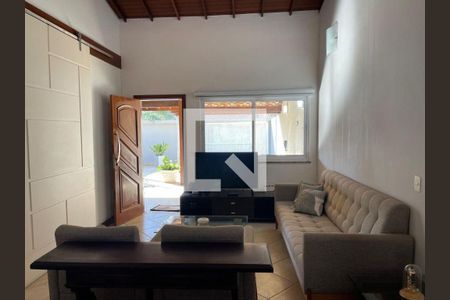 Casa à venda com 3 quartos, 115m² em Itaipu, Niterói