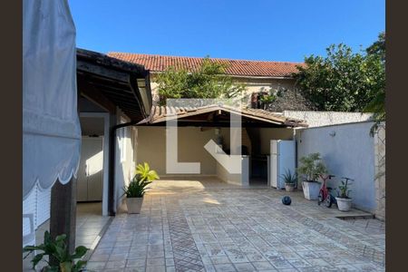 Casa à venda com 3 quartos, 115m² em Itaipu, Niterói