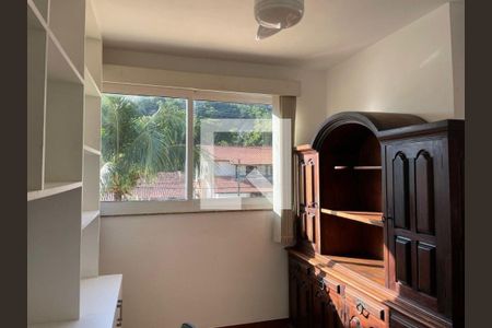 Casa à venda com 3 quartos, 115m² em Itaipu, Niterói