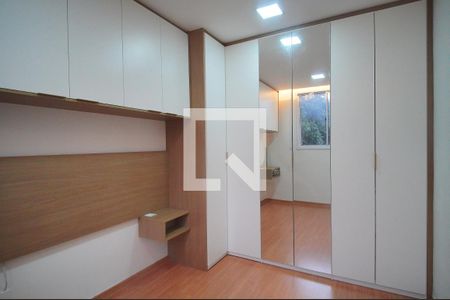 Quarto 2 de apartamento à venda com 2 quartos, 45m² em Vila Rosa, Novo Hamburgo