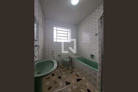 Banheiro Social de casa à venda com 4 quartos, 360m² em Nova Suíça, Belo Horizonte
