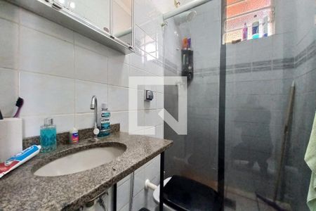 Banheiro de casa à venda com 3 quartos, 98m² em Jardim dos Oliveiras, Campinas