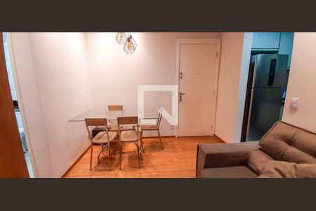 Sala de apartamento à venda com 2 quartos, 48m² em Padroeira, Osasco
