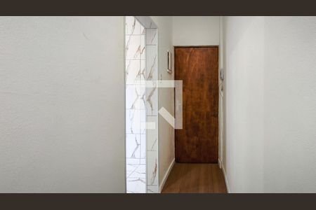 Entrada de apartamento à venda com 2 quartos, 100m² em Rio Comprido, Rio de Janeiro