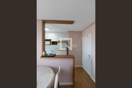 Cozinha de apartamento à venda com 2 quartos, 51m² em Jardim Ipaussurama, Campinas