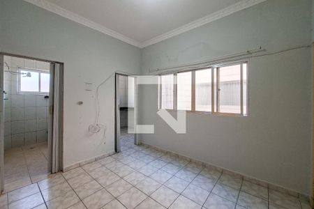 Sala de apartamento para alugar com 2 quartos, 60m² em Cidade Ocian, Praia Grande