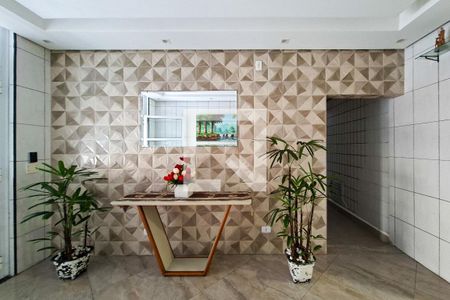 Hall de entrada de apartamento para alugar com 2 quartos, 60m² em Cidade Ocian, Praia Grande