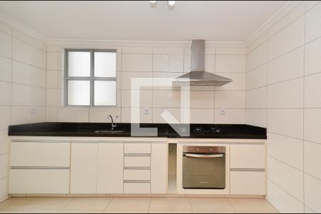 Cozinha de apartamento para alugar com 3 quartos, 98m² em Floresta, Belo Horizonte