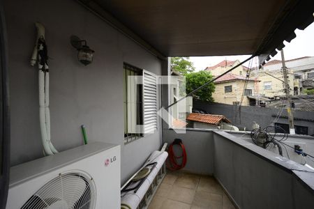varanda de casa à venda com 4 quartos, 170m² em Cambuci, São Paulo