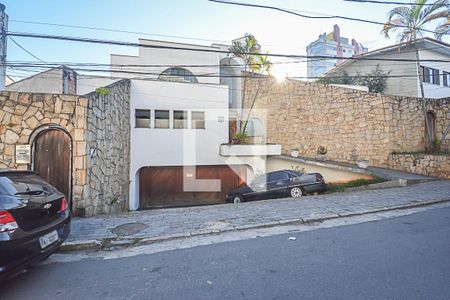 Fachada de casa à venda com 4 quartos, 541m² em Parque Sao Diogo, São Bernardo do Campo