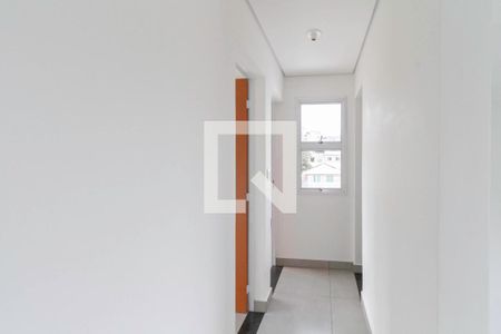 Corredor de apartamento à venda com 2 quartos, 100m² em Parque Xangri-lá, Contagem