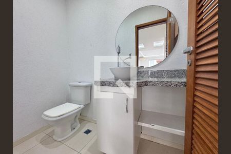 Lavabo de casa de condomínio para alugar com 4 quartos, 387m² em Jacarepaguá, Rio de Janeiro