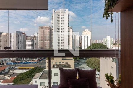 Varanda de apartamento à venda com 2 quartos, 64m² em Vila Olímpia, São Paulo