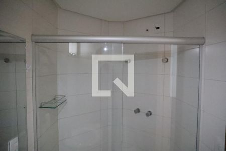 Banheiro de kitnet/studio para alugar com 1 quarto, 60m² em Setor Bueno, Goiânia