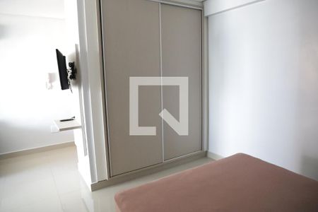 Quarto de kitnet/studio para alugar com 1 quarto, 60m² em Setor Bueno, Goiânia