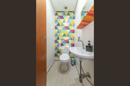 Lavabo de casa à venda com 3 quartos, 156m² em Jardim Oriental, São Paulo