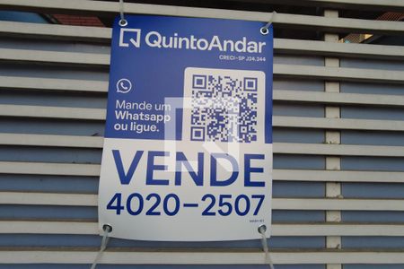 Plaquinha de casa à venda com 3 quartos, 156m² em Jardim Oriental, São Paulo