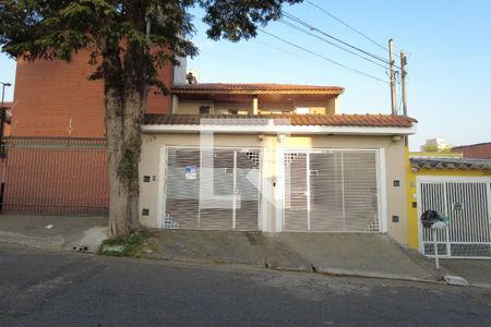 Fachada de casa à venda com 3 quartos, 156m² em Jardim Oriental, São Paulo
