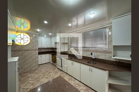 Casa para alugar com 5 quartos, 348m² em Pampulha, Belo Horizonte
