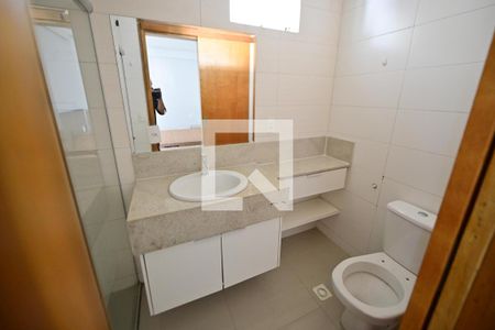 Banheiro de kitnet/studio para alugar com 1 quarto, 60m² em Setor Bueno, Goiânia