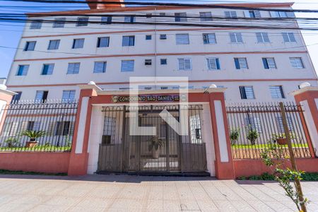 Fachada de apartamento para alugar com 2 quartos, 53m² em Artur Alvim, São Paulo