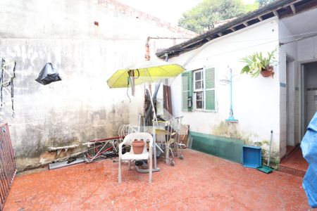 Quintal e Área de Serviço de casa à venda com 3 quartos, 135m² em Alto de Pinheiros, São Paulo