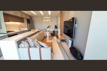 Sala de apartamento à venda com 2 quartos, 61m² em Km 18, Osasco