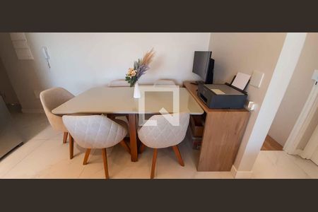 Sala de apartamento à venda com 2 quartos, 61m² em Km 18, Osasco