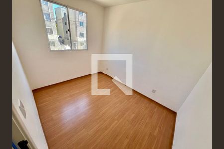 Quarto 1 de apartamento para alugar com 2 quartos, 41m² em Trevo, Belo Horizonte