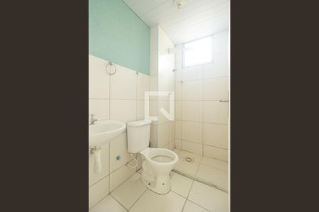 Banheiro de apartamento para alugar com 2 quartos, 45m² em Campo Grande, Rio de Janeiro