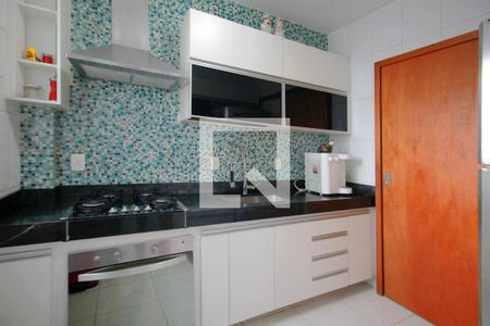 Cozinha de apartamento à venda com 4 quartos, 120m² em Prado, Belo Horizonte