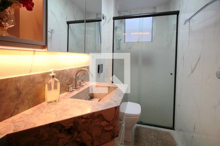 Banheiro de apartamento à venda com 4 quartos, 120m² em Prado, Belo Horizonte