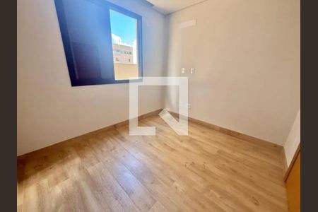 Casa à venda com 4 quartos, 180m² em Pampulha, Belo Horizonte