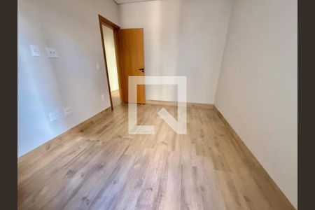 Casa à venda com 4 quartos, 180m² em Pampulha, Belo Horizonte